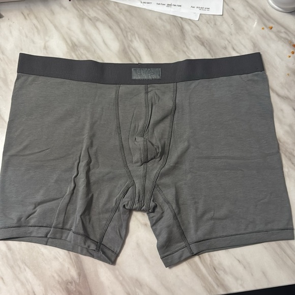 SKIMS Men's Boxer Briefs 3-Pack Modal Cotton Comfort 3" Inseam NEW IN BOX Large - Picture 4 of 6